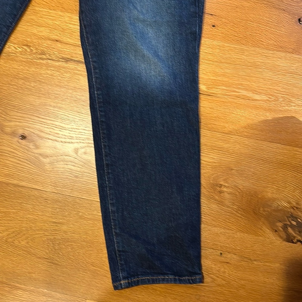 Old Navy OG Straight - Mid Rise - Picture 4 of 9
